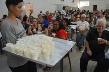 Foto - Festiva de fim de ano no Fundo Social