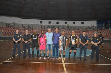 Foto relacionada - Taça Guaíra de Futsal agita ginásio de esportes com jogos disputados