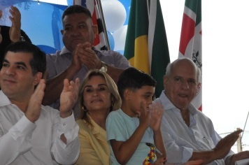 Foto - Entrega das casas do Programa Nosso Sonho Nosso Lar