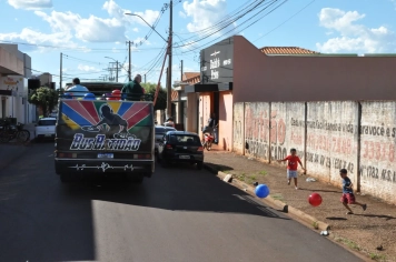 Foto - Distribuição de Bolas Natal 2025