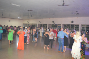 Foto - Baile de Primavera