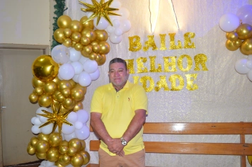 Foto relacionada - Guaíra coroa a elegância da maturidade em noite de glamour e alegria