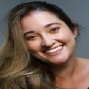 Camila Lourenço de Oliveira