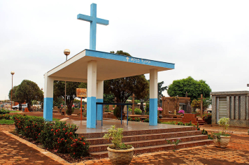 Cemitério alerta sobre responsabilidade de jazigos perpétuos