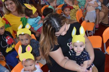 Muita alegria nas cerimônias de entrega ovos de Páscoa para alunos da rede municipal de Educação