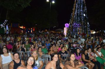 Magia do Natal encanta público guairense