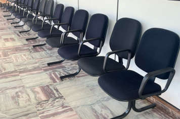 Câmara Faz Doação de Móveis que Atenderá Setores da Prefeitura