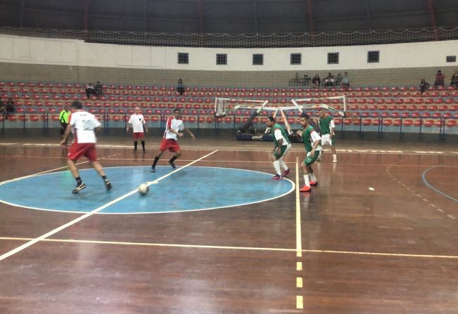 Chega à final a Taça Guaíra Futsal Master 45+ 