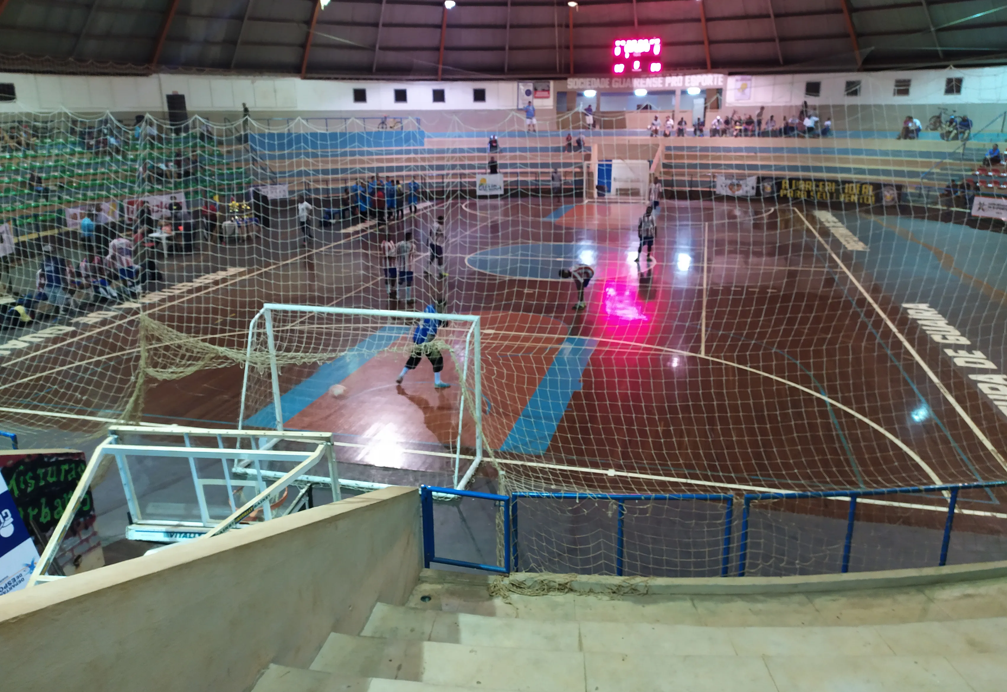 42ª Taça Guaíra de Futsal reúne 17 equipes