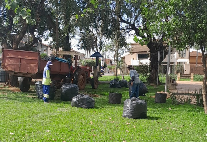 Equipe do Parque Maracá intensifica limpeza e manutenção no principal cartão-postal da cidade