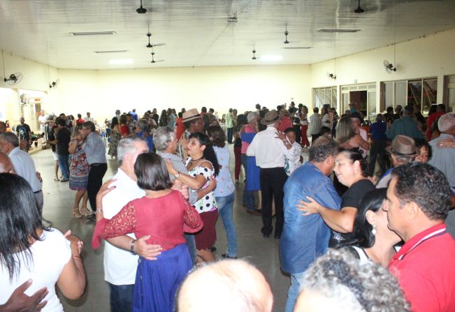 Sexta tem Baile de Fim de Ano da Melhor Idade