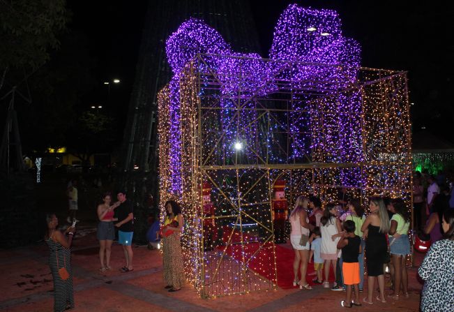 Prefeitura disponibiliza ônibus gratuito para o Natal Encantado