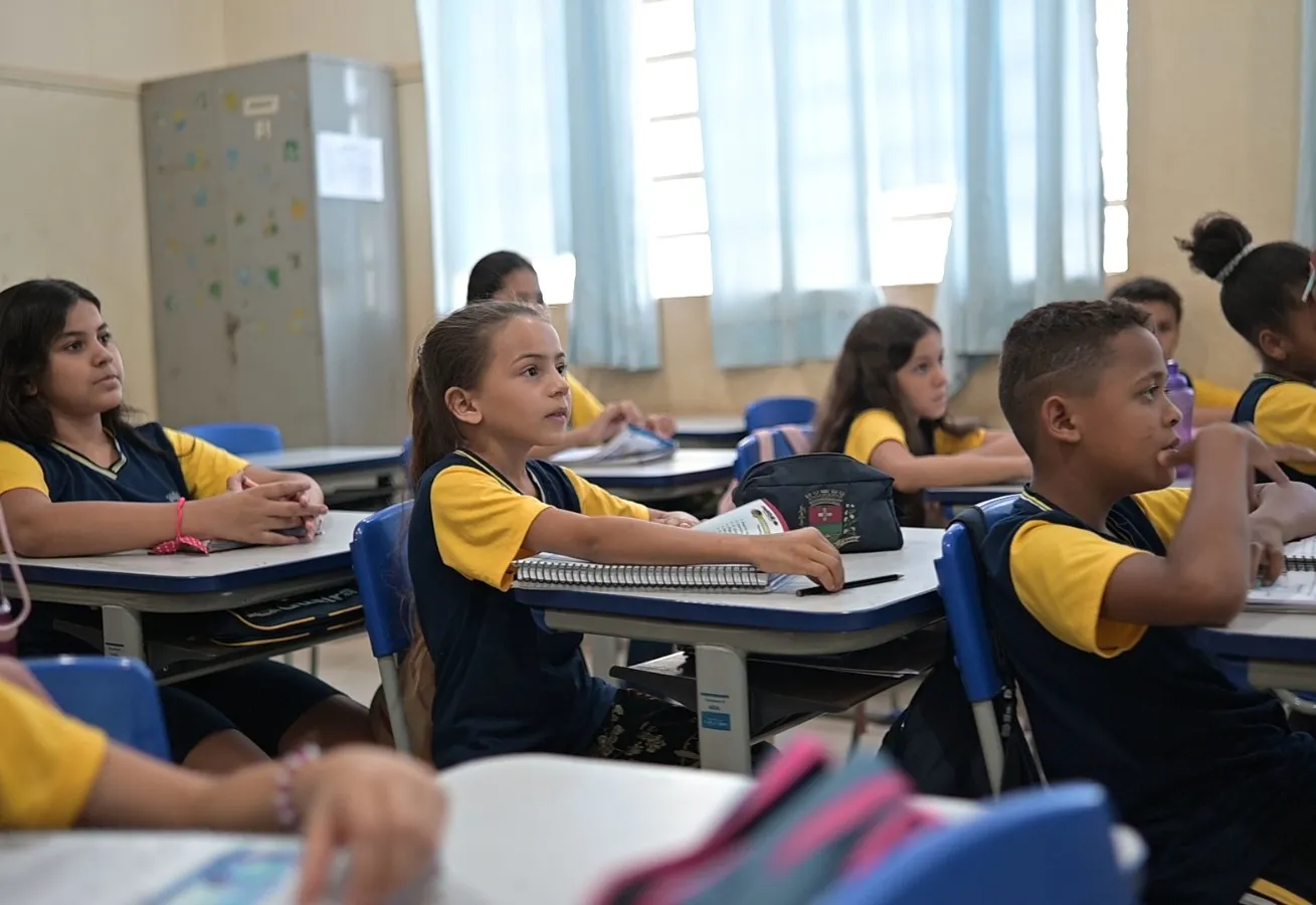 Prefeitura de Guaíra anuncia volta às aulas para o dia 02 de fevereiro; confira orientações e prazos para o transporte escolar