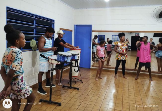 Cursos de beleza e culinária marcam Dia da Consciência Negra