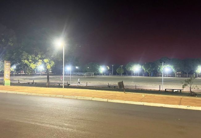 NOVA ILUMINAÇÃO DA PISTA DE ATLETISMO DO PARQUE MARACÁ