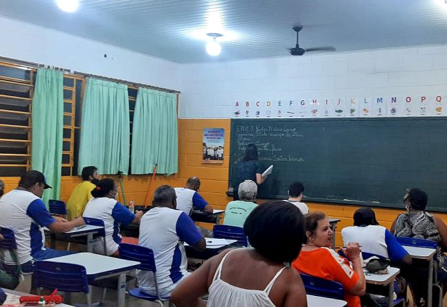 EJA abre matrículas e rematrículas agora com possibilidade de aulas diurnas