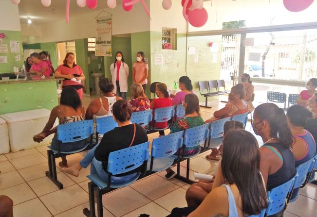 Palestra de orientação marca o Outubro Rosa na USF do João Vaccaro