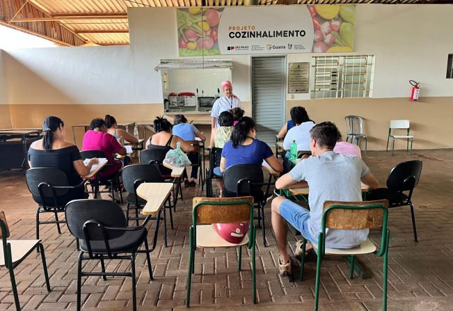 Fundo Social oferece curso de pães e salgados fit