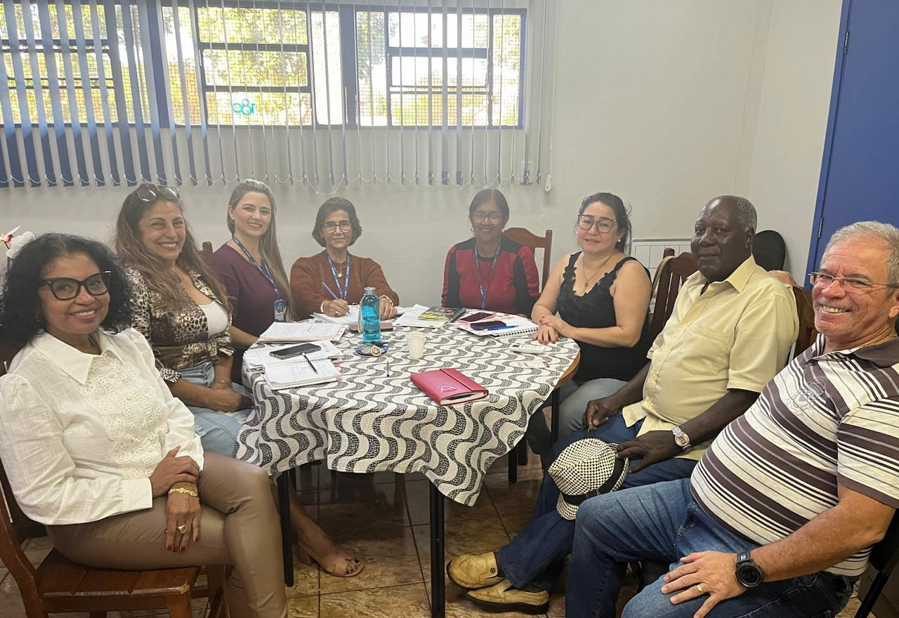 Associação da Melhor Idade de Guaíra e Diretoria de Assistência Social Alinham Ações em Reunião Conjunta