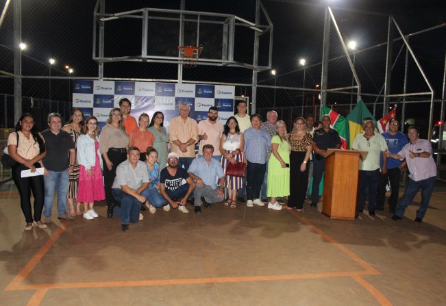 Com presença de público e autoridades, Arena do Nova Guaíra é inaugurada