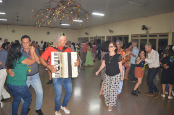 Foto - Baile Havaiano Melhor Idade