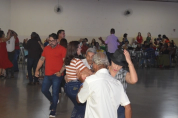 Foto - Baile da Melhor Idade Mês das Mulheres