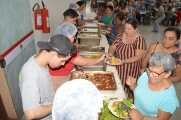 Foto - Festiva de fim de ano no Fundo Social