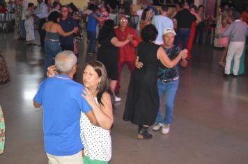 Foto - Baile da Melhor Idade Mês das Mulheres