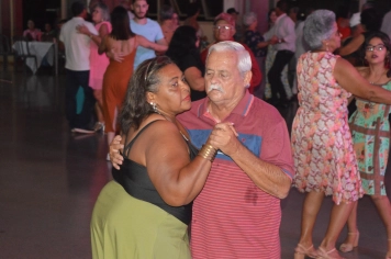 Foto - Baile da Melhor Idade Mês das Mulheres