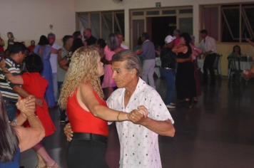 Foto - Baile da Melhor Idade Mês das Mulheres