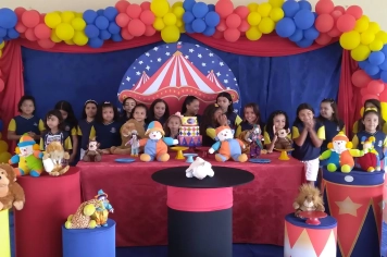 O Parabéns é para Todos: Guaíra Transforma Centro de Lazer em Mar de Sorrisos