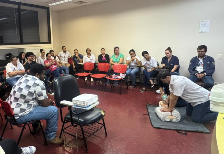 Saúde de Guaíra capacita Agentes de Saúde em primeiros socorros